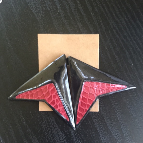 Vintage 80s/90s Hand Crafted Ceramic Bolo Tie and Earrings Set - Picture 4 of 9